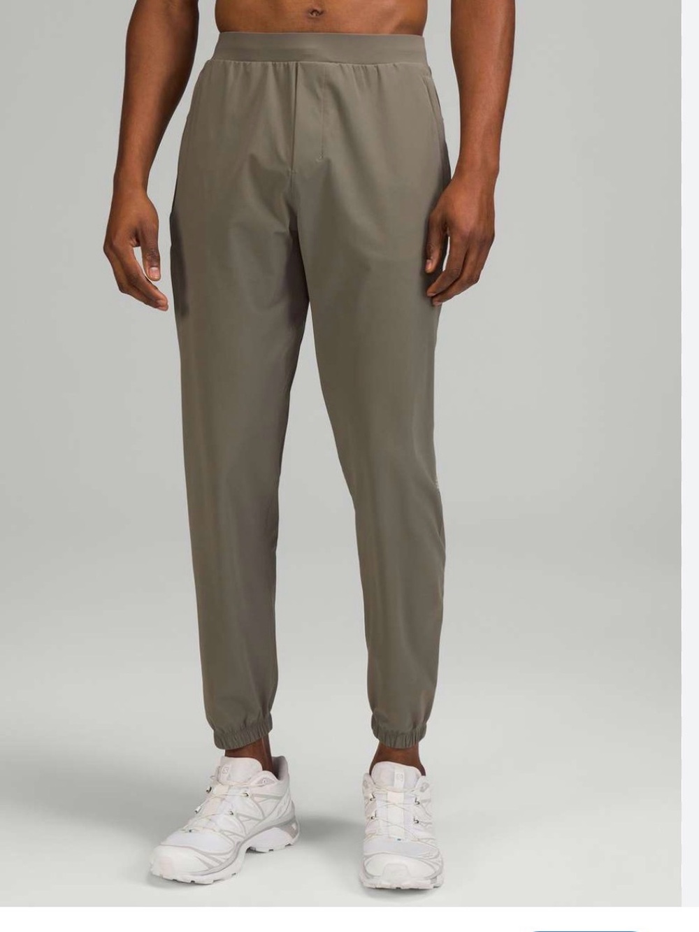 Lululemon men’s surge joggers size small
